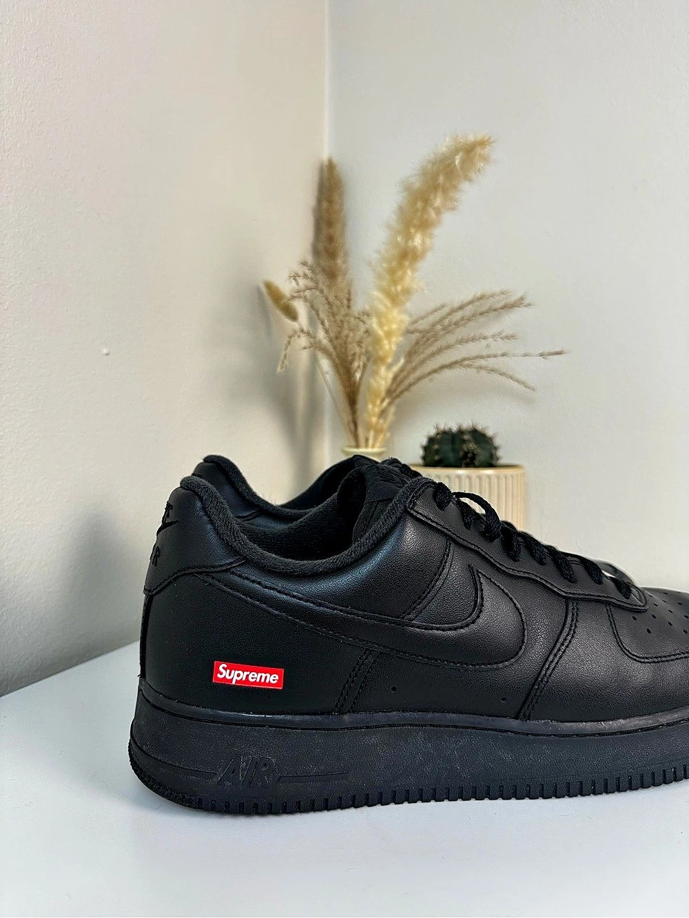 Supreme x Nike Air Force 1 Low Black – Men’s US 10.5